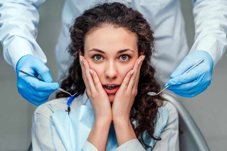 What You Need to Know About Dentophobia (Fear of Dentists)